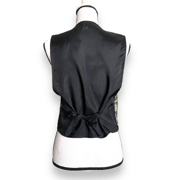 VNTG Tapestry Vest Dog Themed Sz M Green Multicolor Satin Tie Back 80s Y2k - Picture 7 of 16